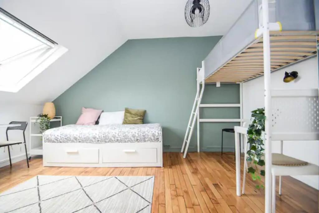 Disponible - Appartement Entier - 10Mn Rer B Aeroport Cdg - Paris Gare Du Nord, T11 Express, Le Bourget, Tout Equipe, Netflix Gratuit, 3 Personnes, 4Eme Etage, Escaliers, Parc Des Expositions, Parking Rue Gratuit Apres 19H 德朗西 外观 照片