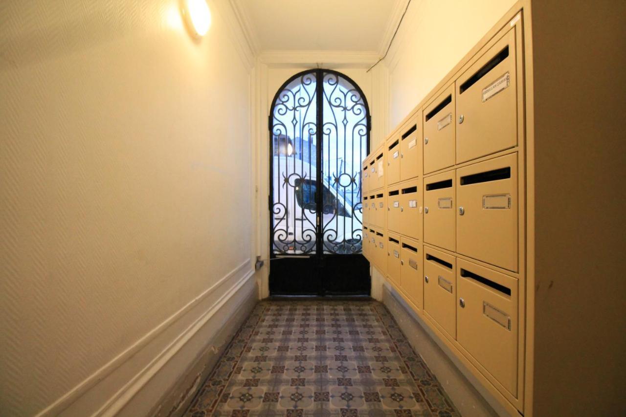 Disponible - Appartement Entier - 10Mn Rer B Aeroport Cdg - Paris Gare Du Nord, T11 Express, Le Bourget, Tout Equipe, Netflix Gratuit, 3 Personnes, 4Eme Etage, Escaliers, Parc Des Expositions, Parking Rue Gratuit Apres 19H 德朗西 外观 照片